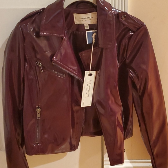 Jacket - Picture 1 of 4